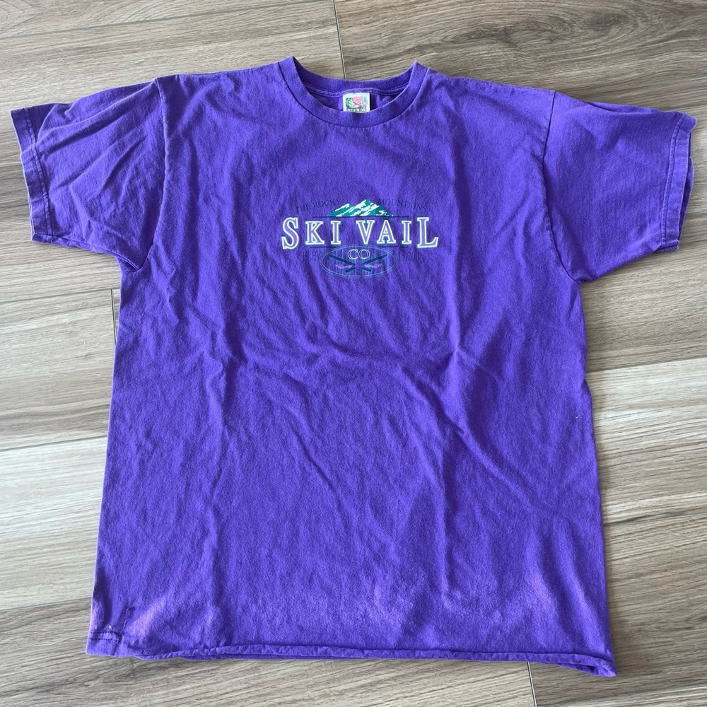 Vintage Ski Vail Colorado Purple T Shirt
